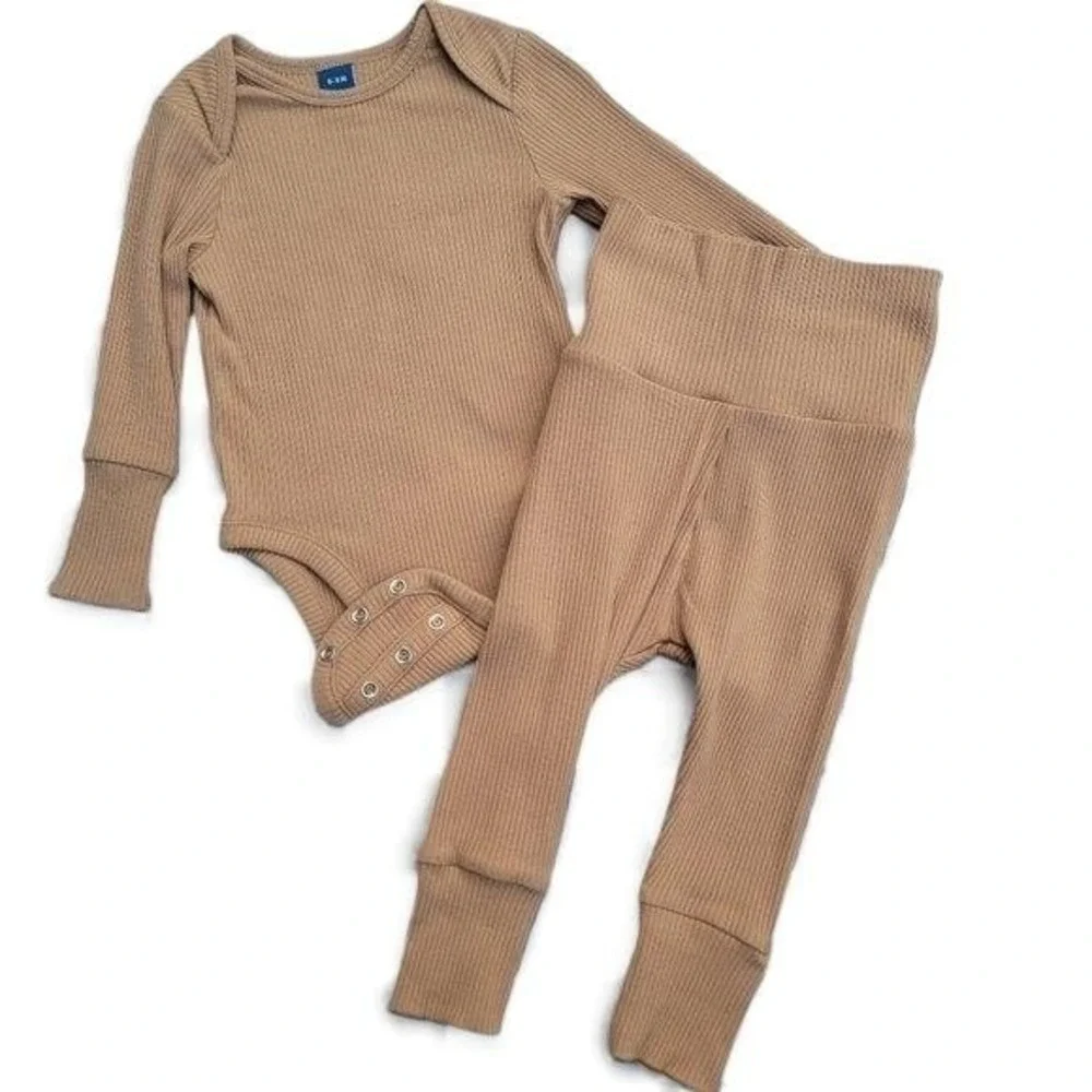 Old Navy Brown Cotton Ribbed Bodysuit & Pants 2 Piece Set Size‎ 6-9m Baby Boys